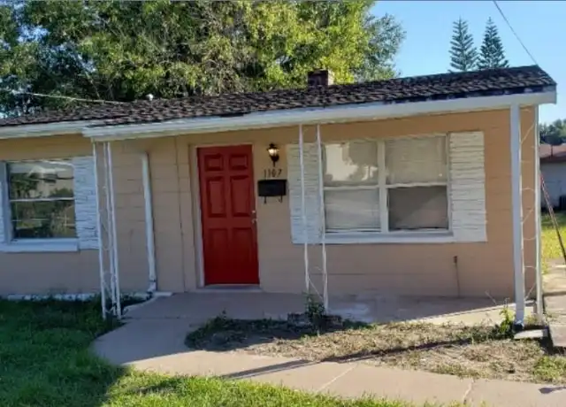 Property at 1107 E Main St, Leesburg, FL, 34748, 3 beds, 1 bath, [object Object]