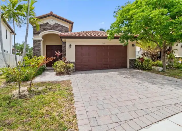Property at 3560 W 88th St, Hialeah, FL, 33018, 3 beds, 2 baths, [object Object]