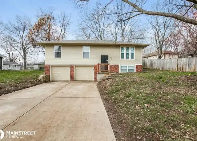 Property at 1905 SW Onyx St, Blue Springs, MO, 64014, 3 beds, 2 baths, [object Object]