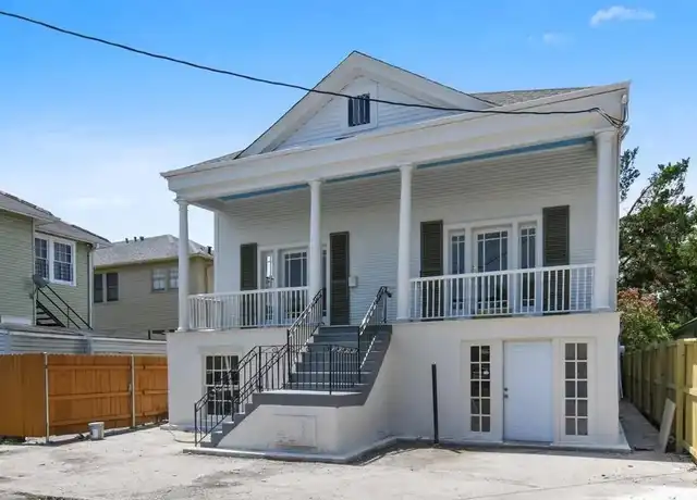 Property at 6326 S Johnson St Unit 1, New Orleans, LA, 70118, 5 beds, 2 baths, [object Object]