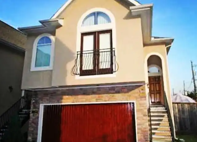 Property at 5228 Washington Ave, Houston, TX, 77007, 3 beds, 2 baths, [object Object]