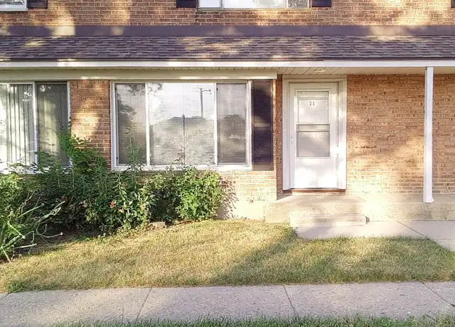 Property at 21 Indianwood Blvd, Park Forest, IL, 60466, 2 beds, 1 bath, [object Object]