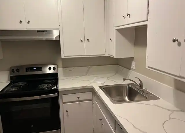 Property at 618 9th St Unit 05, Davis, CA, 95616, 2 beds, 1 bath, [object Object]