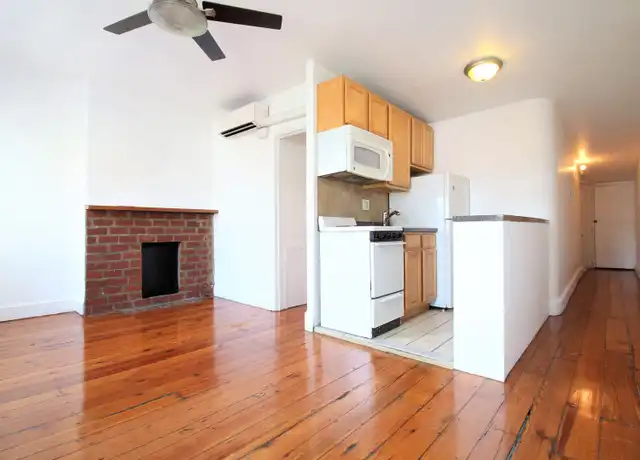 Property at 1304 Pine St Unit 4F, Philadelphia, PA, 19107, 1 bed, 1 bath, [object Object]