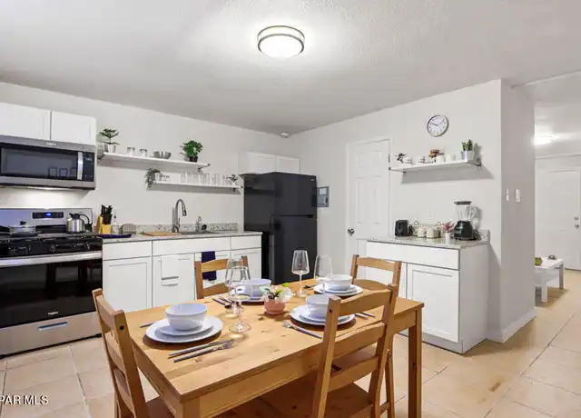 Property at 3312 Gateway Blvd E Unit 2, El Paso, TX, 79905, 2 beds, 1 bath, [object Object]