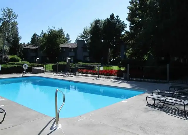 Photo of 2501 E Sherman Ave, Coeur D Alene, ID 83814