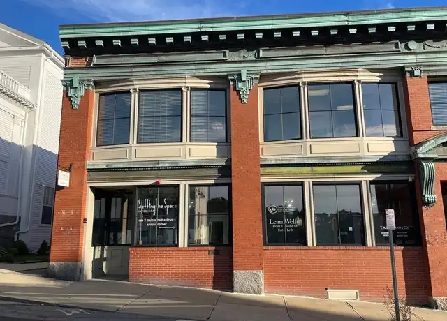 Property at 2 Main St Unit 2B, Plymouth, MA, 02360, 2 beds, 1 bath, [object Object]