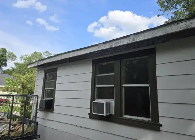 Property at 500 S Keech St, Daytona Beach, FL, 32114, 3 beds, 1 bath, [object Object]