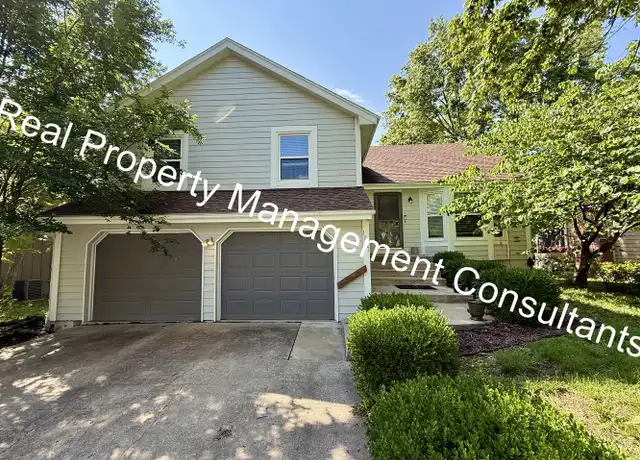 Property at 1017 S Kenwood St, Olathe, KS, 66062, 3 beds, 2 baths, [object Object]