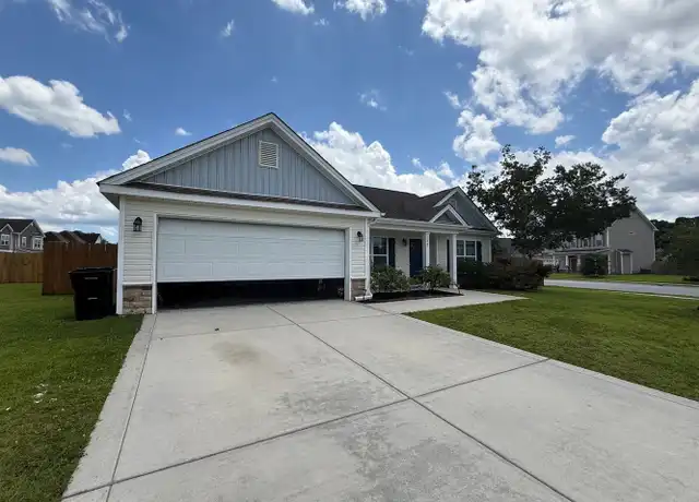 Property at 100 Stonewater Ln, Jacksonville, NC, 28546, 3 beds, 2 baths, [object Object]
