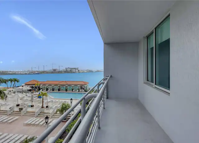 Property at 335 S Biscayne Blvd #1004, Miami, FL, 33131, 1 bed, 1 bath, [object Object]