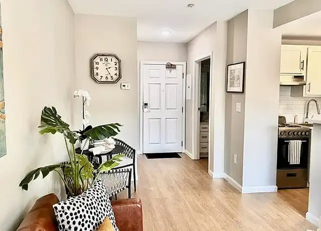 Property at Flats at 87Ten - 8710 Research Dr, Charlotte, NC, 28262, 0-2 beds, 1 bath, [object Object]
