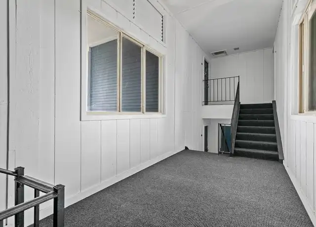 Property at Glengarry Park - Waterford Twp, MI - 850 Williamsbury Ct, Waterford Twp, MI, 48328, 1-2 bed, 1 bath, [object Object]