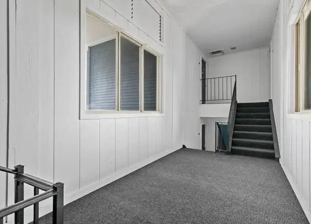Property at Glengarry Park - Waterford Twp, MI - 850 Williamsbury Ct, Waterford Twp, MI, 48328, 2 beds, 1 bath, [object Object]