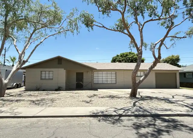 Property at 1907 E Minnezona Ave, Phoenix, AZ, 85016, 3 beds, 2 baths, [object Object]