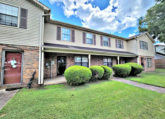 Property at 1811 Glenn St SW Unit 1813, Decatur, AL, 35603, 2 beds, 1.5 baths, [object Object]