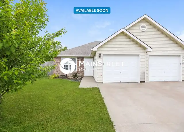Property at 205 Palmer Ct, Pleasant Hill, MO, 64080, 3 beds, 2 baths, [object Object]