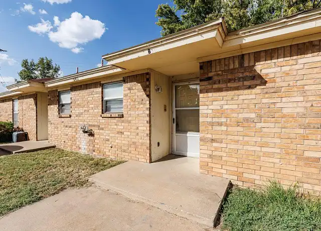 Property at 6411 York Dr Unit B, Lubbock, TX, 79414, 2 beds, 1 bath, [object Object]