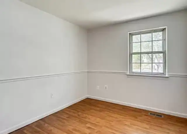 Property at 13 Tynewick Ct, Silver Spring, MD, 20906, 1 bed, 1 bath, [object Object]