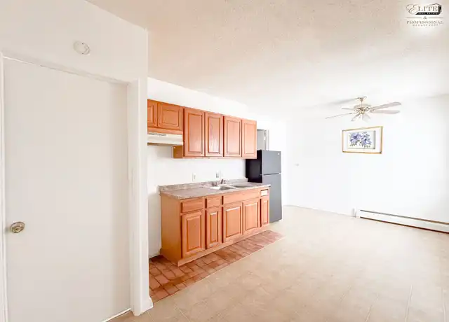 Property at 4161 W Court St, Flint, MI, 48532, 1 bed, 1 bath, [object Object]