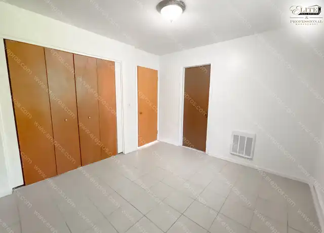 Property at 4161 W Court St, Flint, MI, 48532, 1 bed, 1 bath, [object Object]
