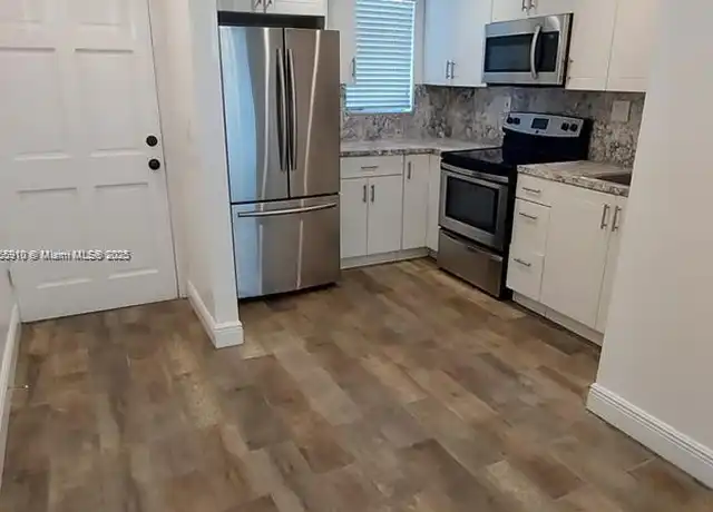 Property at 1478 NW 1st St #304, Miami, FL, 33125, 1 bed, 1 bath, [object Object]
