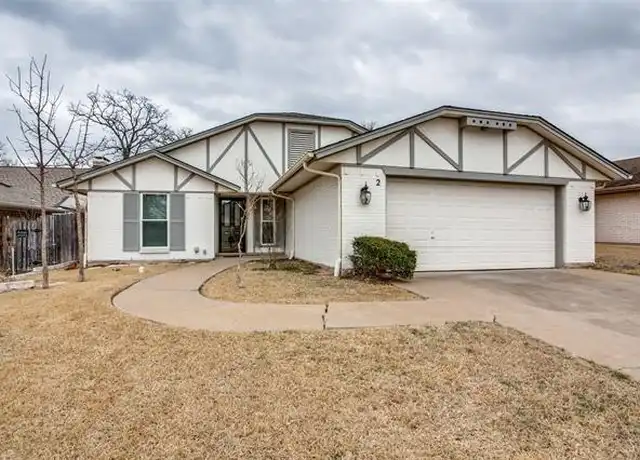 Property at 2 Preston Trail Ct, Pantego, TX, 76013, 3 beds, 2 baths, [object Object]