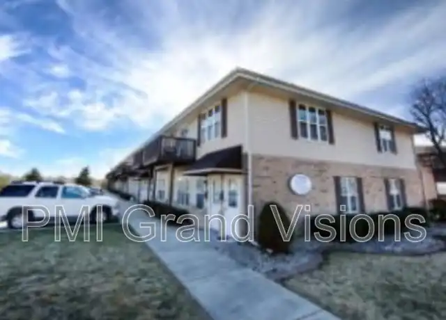 Property at 1306 Arthur Ave Unit 5, Charleston, IL, 61920, 2 beds, 2 baths, [object Object]