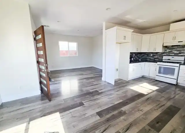 Property at 130 E 104th St, Los Angeles, CA, 90003, 5 beds, 3 baths, [object Object]