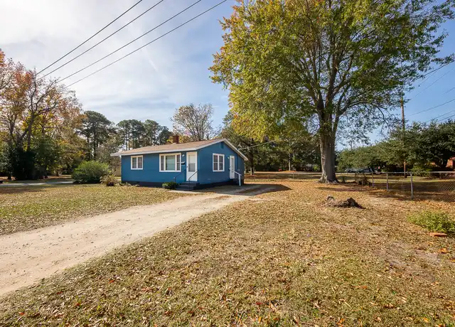 Property at 1801 Clark Ave, New Bern, NC, 28560, 2 beds, 1 bath, [object Object]