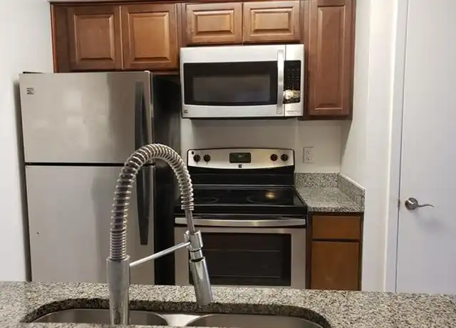 Property at 5107 Skillman St #122, Dallas, TX, 75206, 1 bed, 1 bath, [object Object]