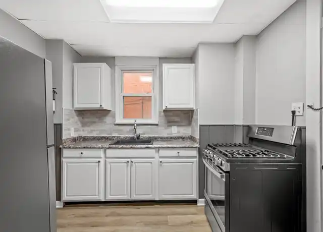 Property at 1705 Amanda St, Pittsburgh, PA, 15210, 3 beds, 1 bath, [object Object]