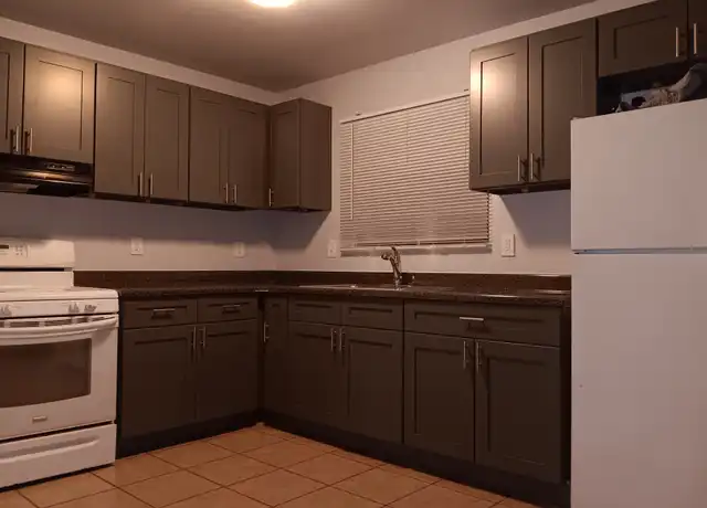 Property at 9429 S Central Ave Unit 2, Los Angeles, CA, 90002, 3 beds, 1 bath, [object Object]