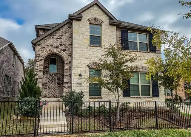 Property at 322 Julia Ln, Euless, TX, 76040, 4 beds, 3 baths, [object Object]