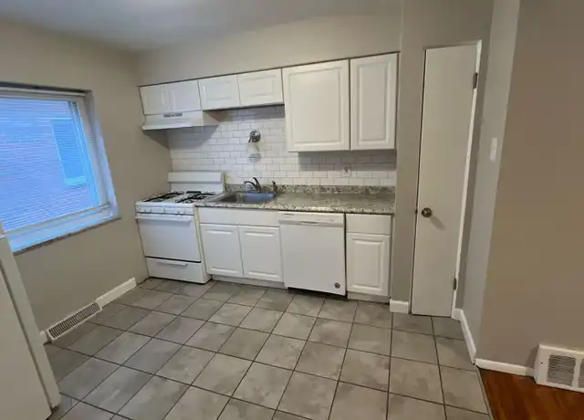 Property at 448 Eichelberger St Unit A 1(N), St. Louis, MO, 63111, 2 beds, 1 bath, [object Object]