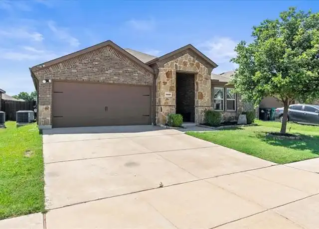 Property at 3609 Cody Ln, Denton, TX, 76207, 4 beds, 2 baths, [object Object]