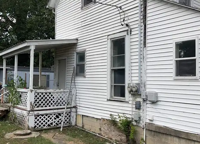 Property at 59 W Riverside Dr, Peru, IN, 46970, 2 beds, 1 bath, [object Object]