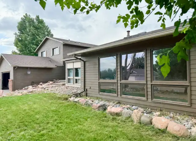 Property at 301 W Mangrum Dr, Pueblo, CO, 81007, 1 bed, 1 bath, [object Object]