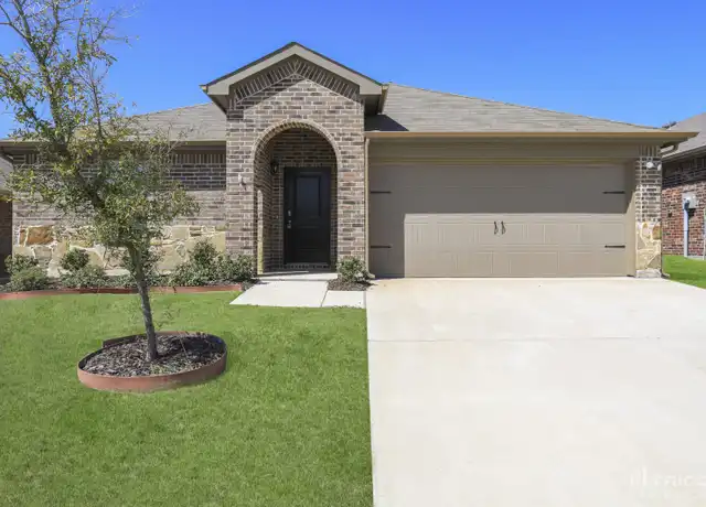 Property at 921 Horton St, Royse City, TX, 75189, 4 beds, 2 baths, [object Object]