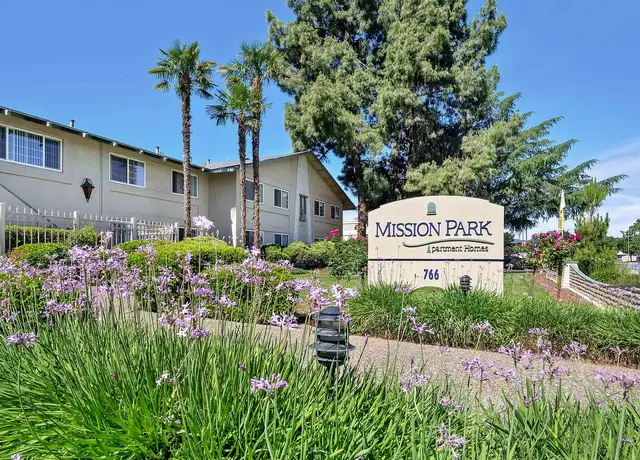 Photo of 766 1st St, Gilroy, CA 95020