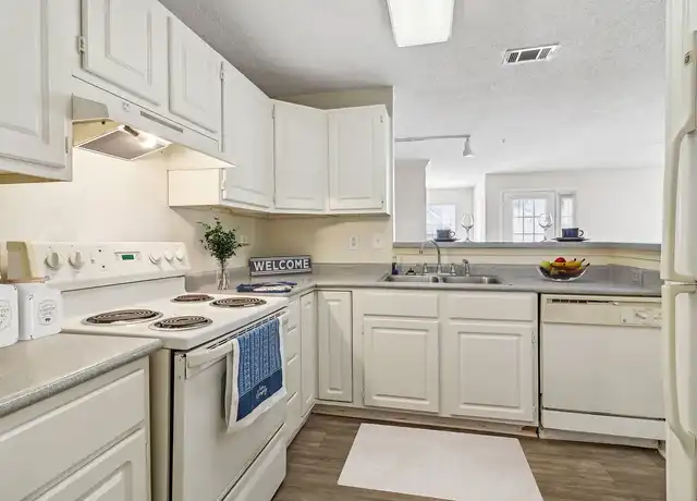 Property at Lexington on the Green - 5850 Hillandale Dr, Lithonia, GA, 30058, 2 beds, 2 baths, [object Object]