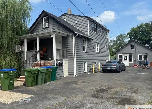 Property at 67 Foyer St Unit 1, Edison, NJ, 08817, 3 beds, 1 bath, [object Object]