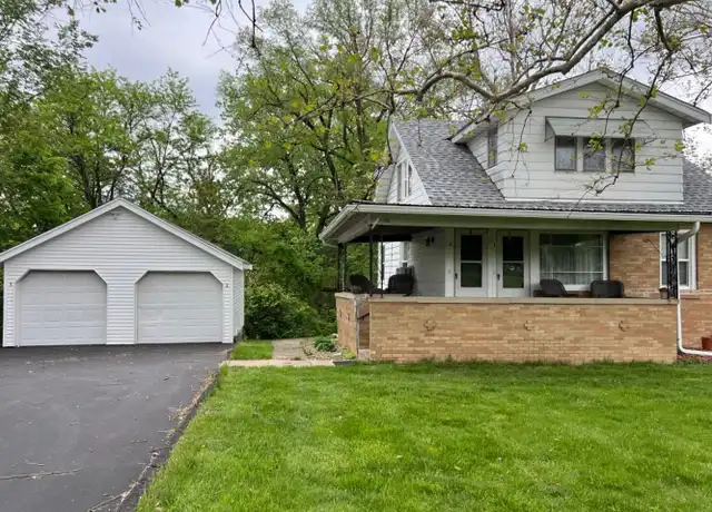 Property at 5008 N Knoxville Ave, Peoria, IL, 61614, 1 bed, 1 bath, [object Object]