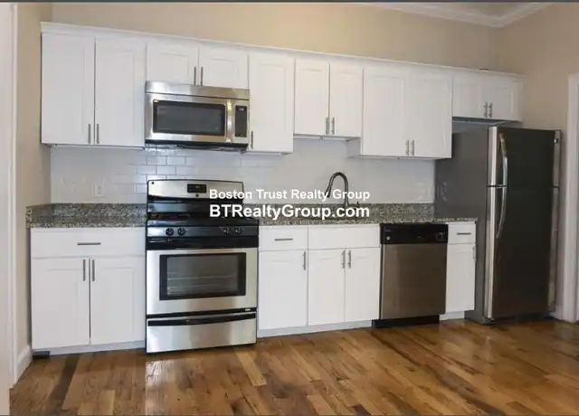 Property at 52 Townsend St, Roxbury, MA, 02119, 3 beds, 1 bath, [object Object]