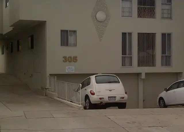 Property at 305 N Broadway Unit 6, Redondo Beach, CA, 90277, 1 bed, 1 bath, [object Object]