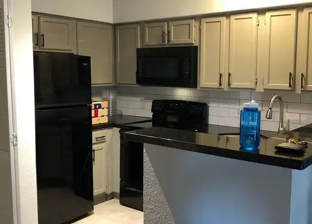 Property at 1710 W T C Jester Blvd Unit 1100, Houston, TX, 77008, 2 beds, 2 baths, [object Object]