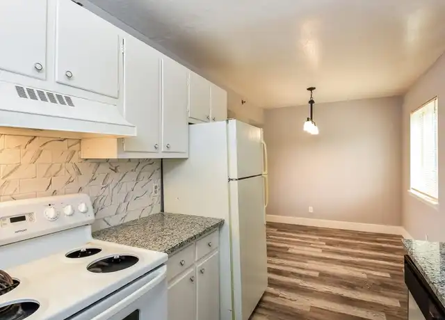 Property at 641 Powder Springs St Unit 4, Smyrna, GA, 30080, 1 bed, 1 bath, [object Object]