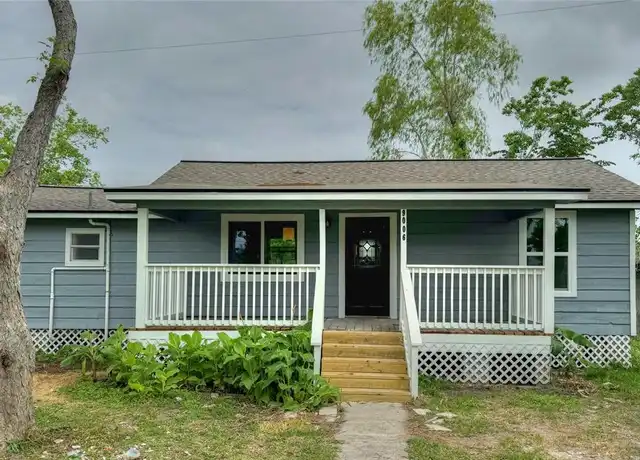 Property at 9006 Elm St, Hitchcock, TX, 77563, 3 beds, 2 baths, [object Object]