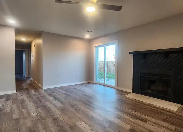 Property at 5401 NW King Richard Ave Unit A, Lawton, OK, 73505, 3 beds, 2 baths, [object Object]