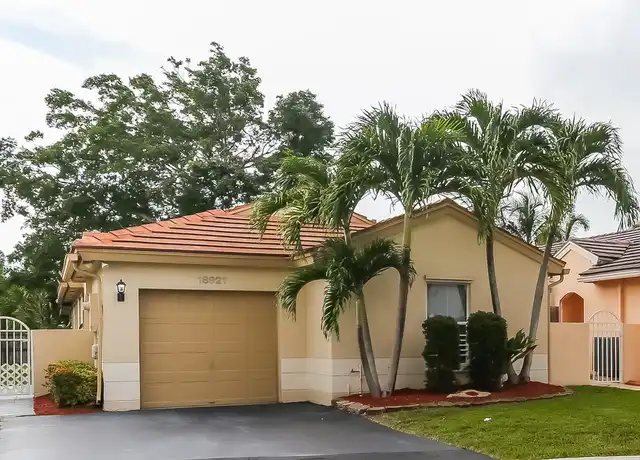 Property at 18921 NW 22nd St, Pembroke Pines, FL, 33029, 3 beds, 2 baths, [object Object]